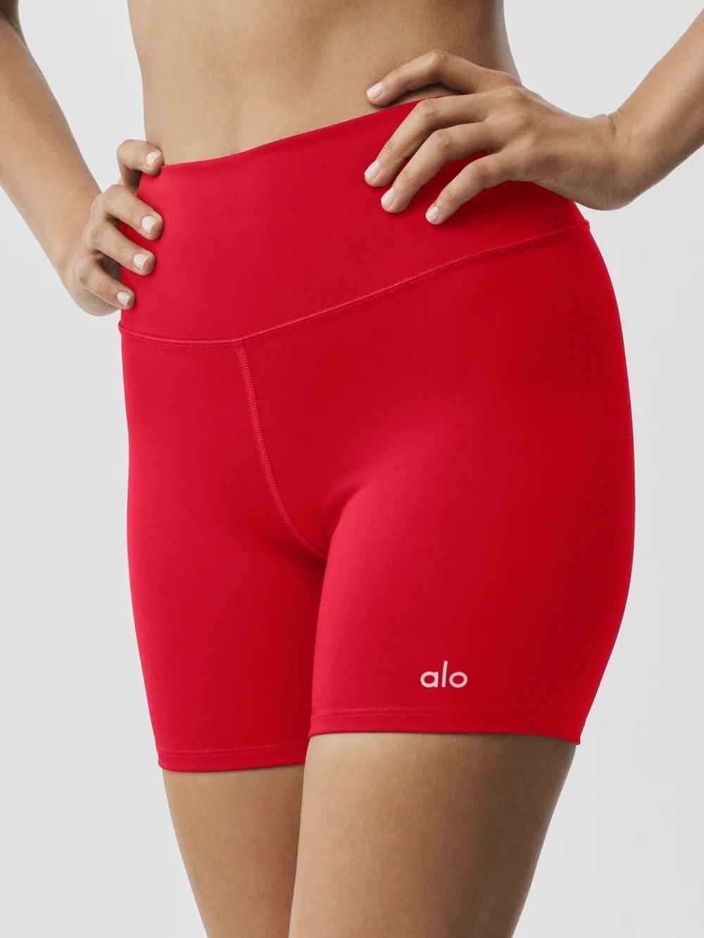Alo Yoga 2.5” Airbrush high-waist Red Biker Shorts activewear yoga Pilates gym